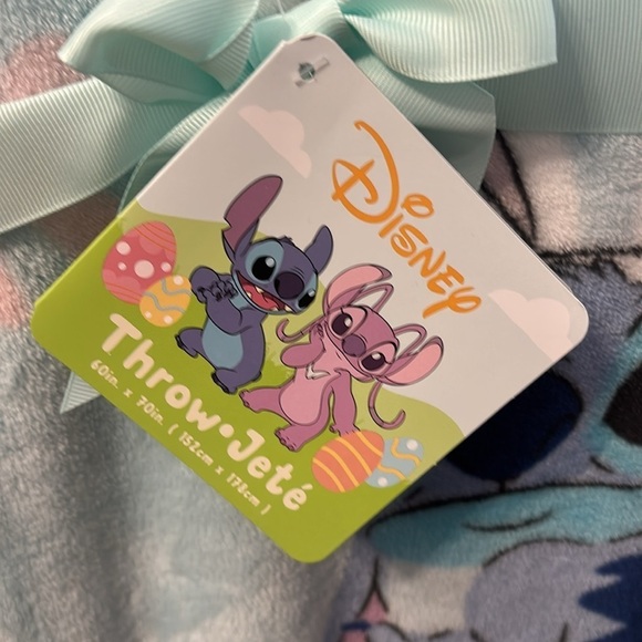 CLEARANCE LAST ONE! NWT! Disney Stitch Easter Bunny Plush Throw Blanket - Picture 4 of 7
